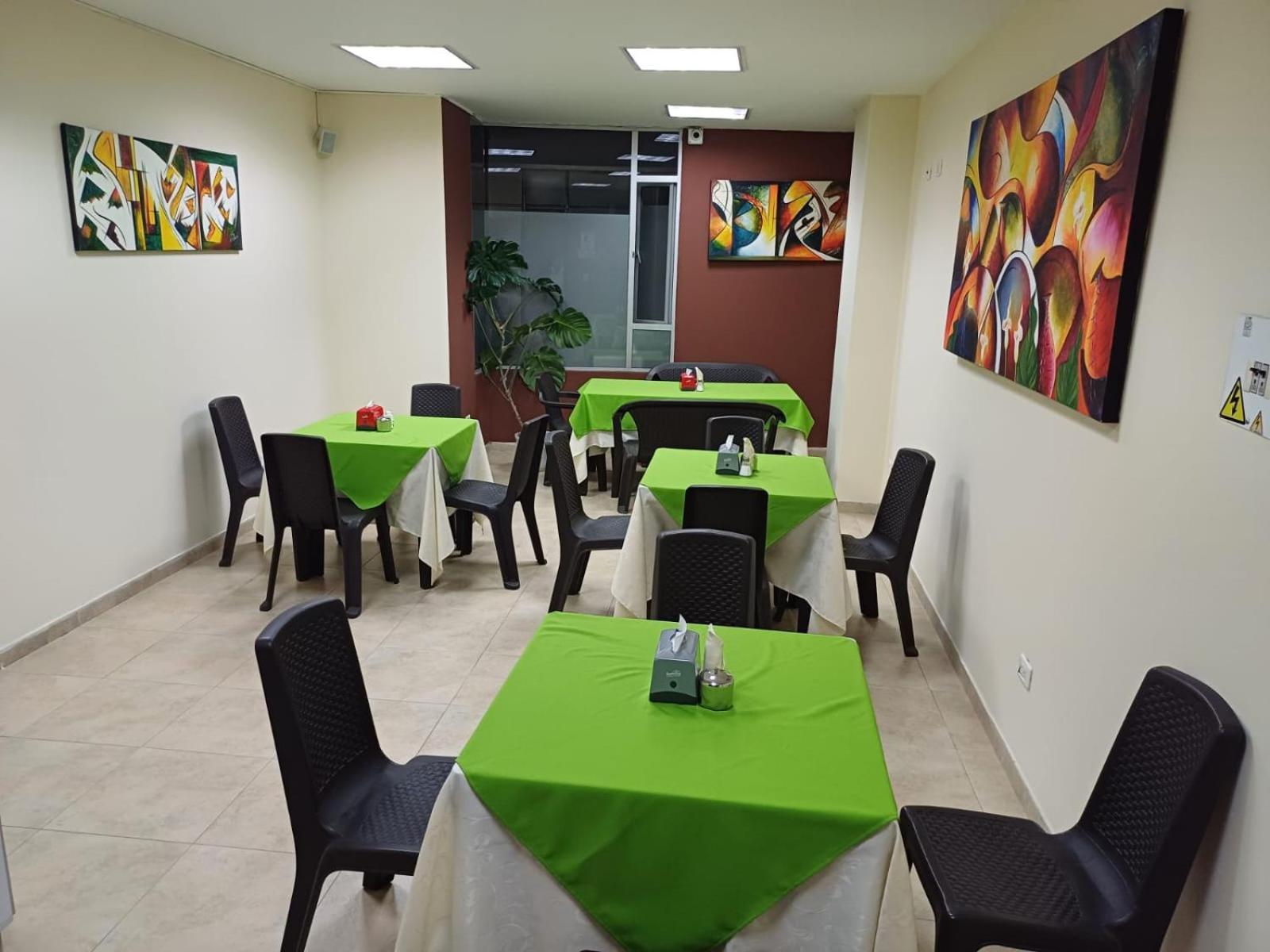 Hotel Milan 杜伊塔马 外观 照片